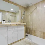 Familiar Privado Apartman